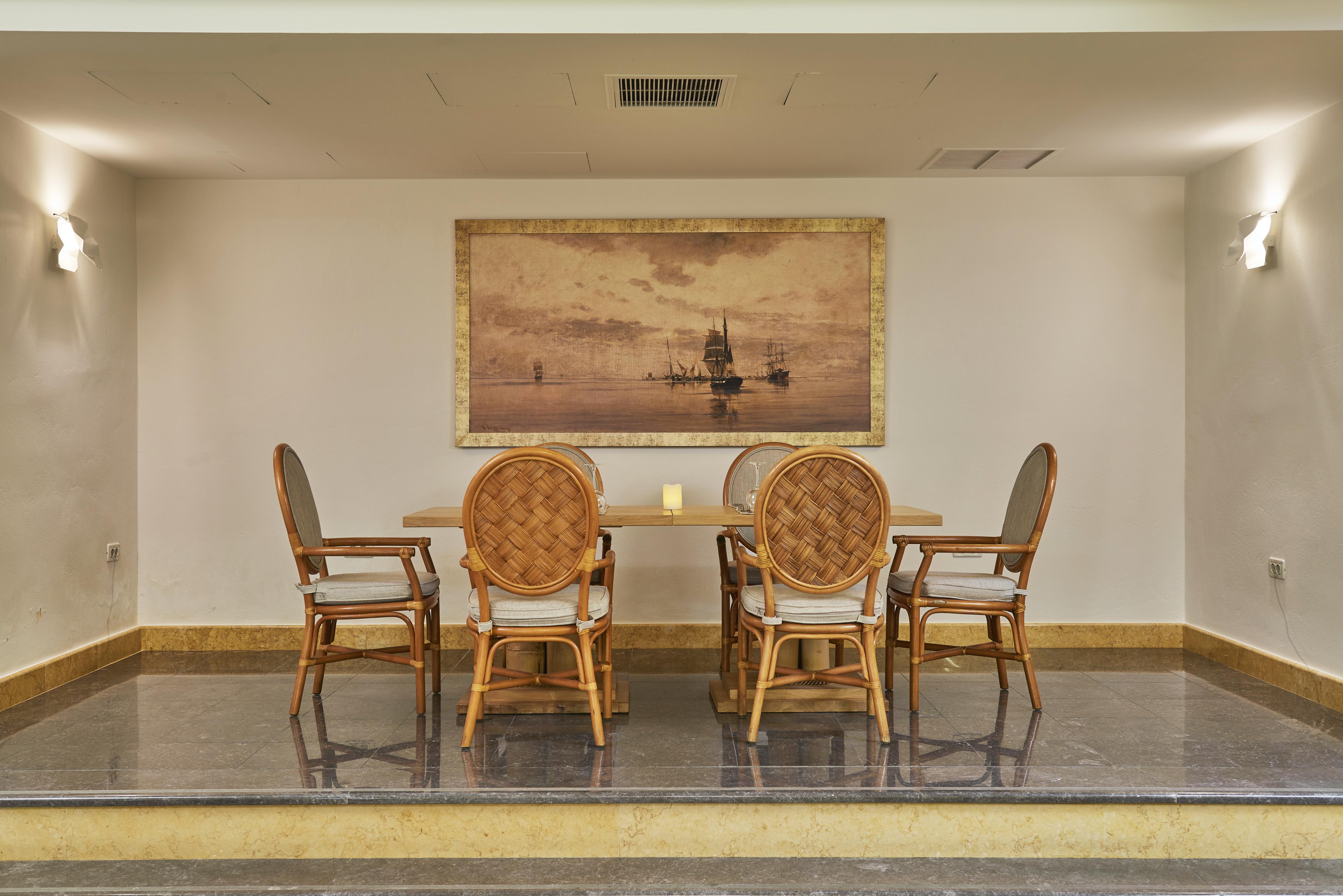 เซนต์จอห์น โฮเต็ล วิลลา แอนด์ สปา Hotel Agios Ioannis Diakoftis ภายนอก รูปภาพ Interior of the museum