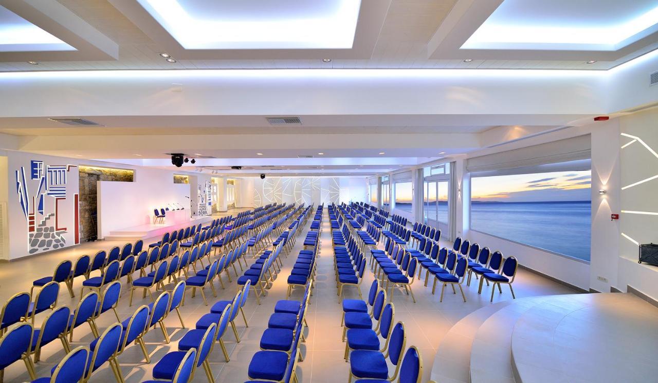 เซนต์จอห์น โฮเต็ล วิลลา แอนด์ สปา Hotel Agios Ioannis Diakoftis ภายนอก รูปภาพ The main conference hall